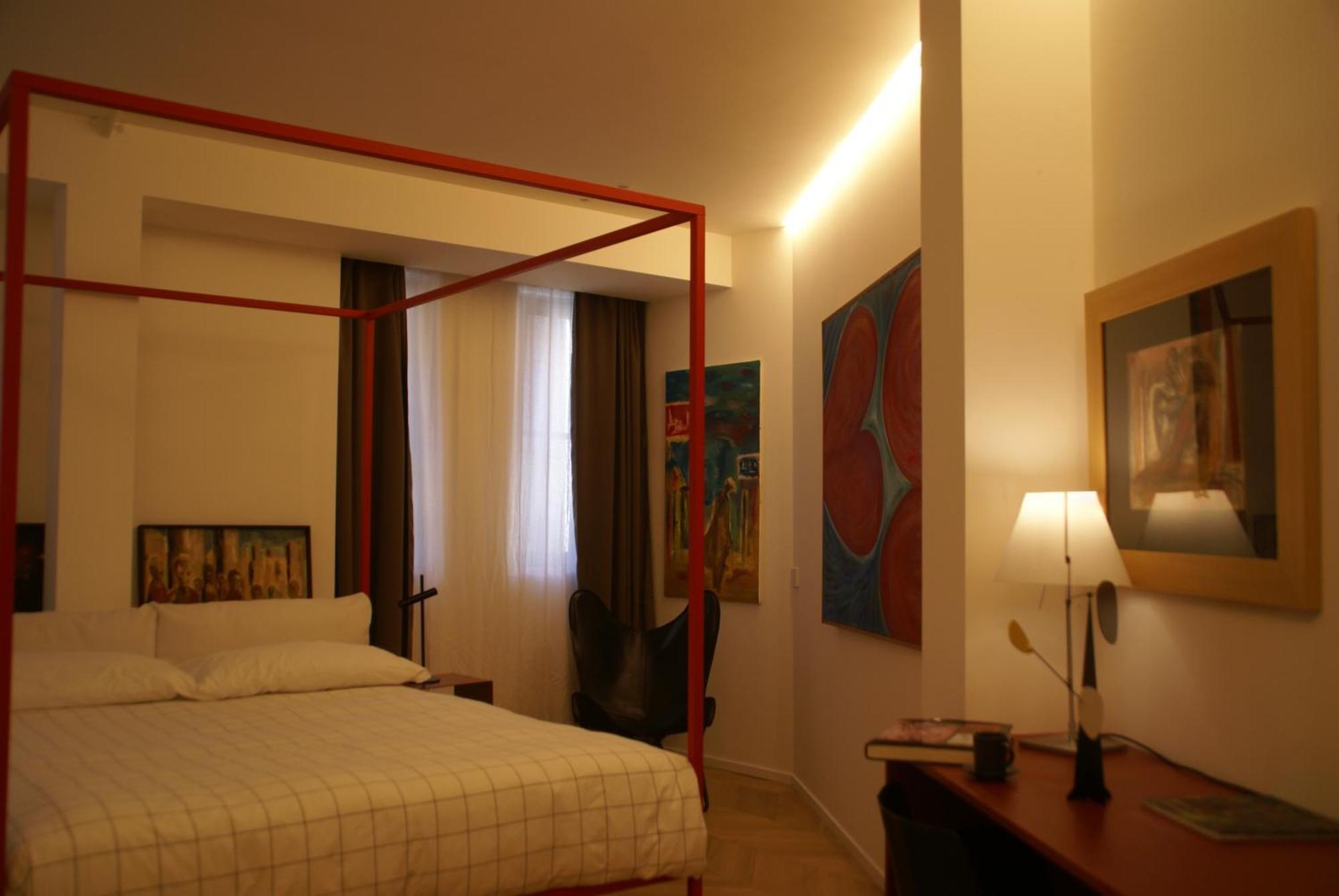 カターニア Fra Le Righe Bed & Breakfast エクステリア 写真